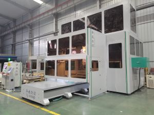 临沂费县全封闭五轴模具加工中心